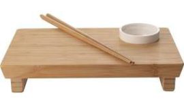Sushi tray met stokjes en soja bakje